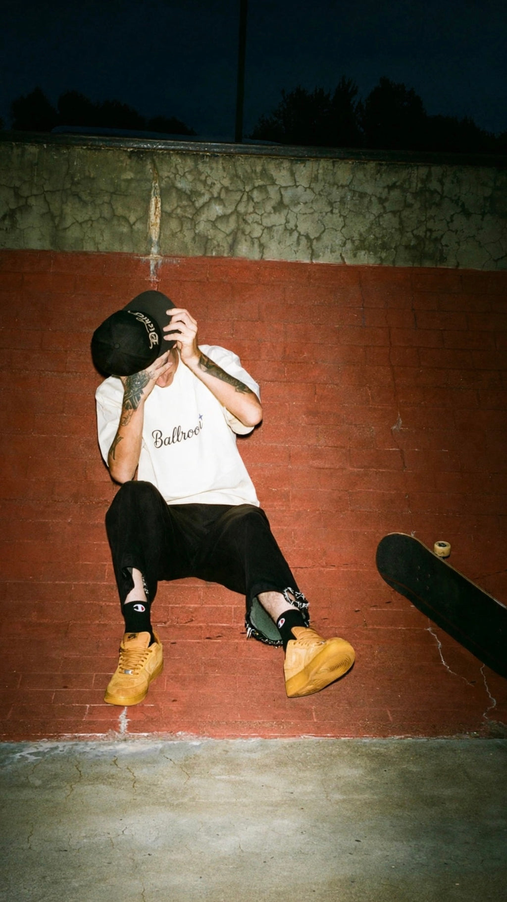 Classic logo off white